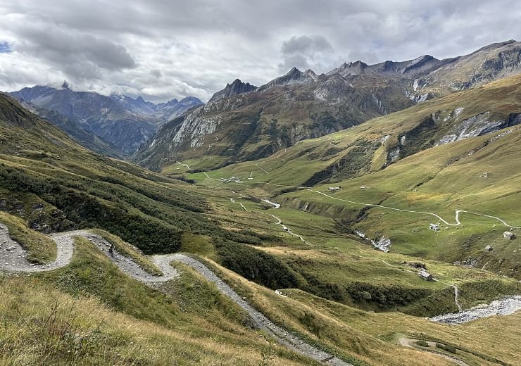 Obrázek 2. den: Bivak De la Balme - Courmayer